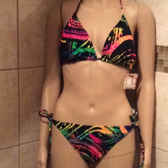 Brand New bikini set - Picture 2 of 4